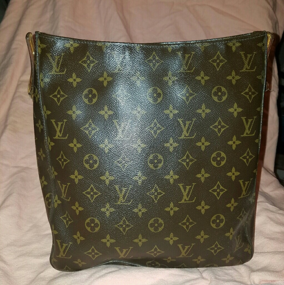 Beautiful Louis Vuitton Monogram Looping GM